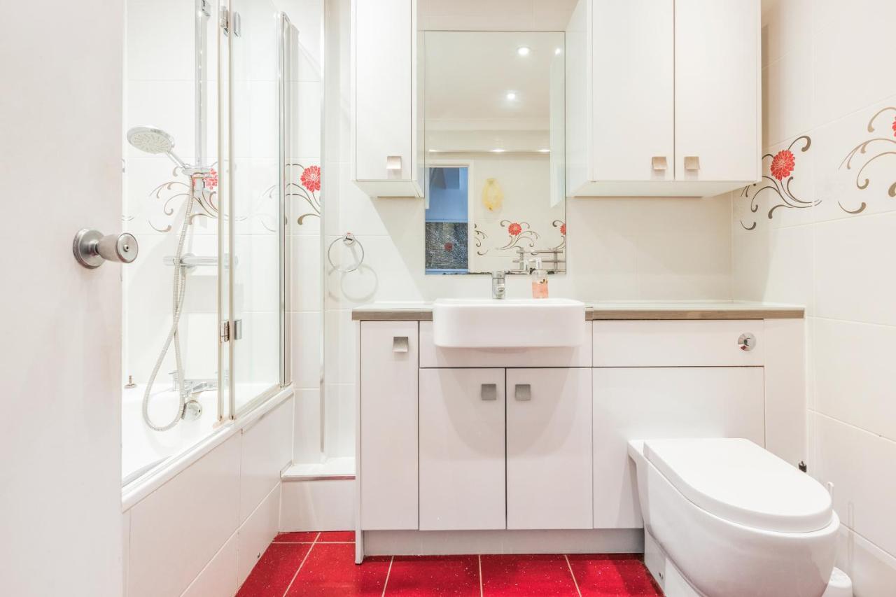Bright 1Bed Putney Apt With Leafy Views Apartamento Londres Exterior foto